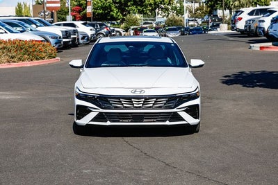 2025 Hyundai Elantra Hybrid Limited