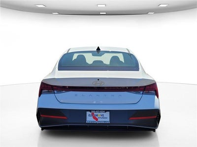 2025 Hyundai Elantra SEL Convenience