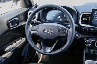 2026 Hyundai Venue SEL w/Two-Tone Roof