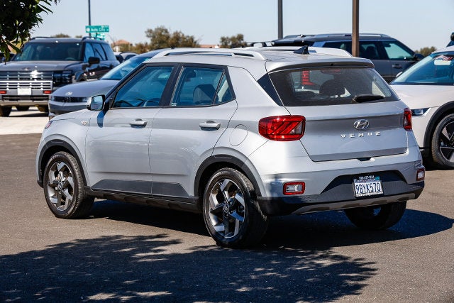 2022 Hyundai Venue SEL