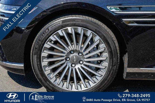 2023 Genesis Electrified G80 Base