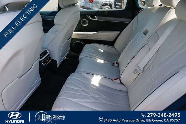2023 Genesis Electrified G80 Base