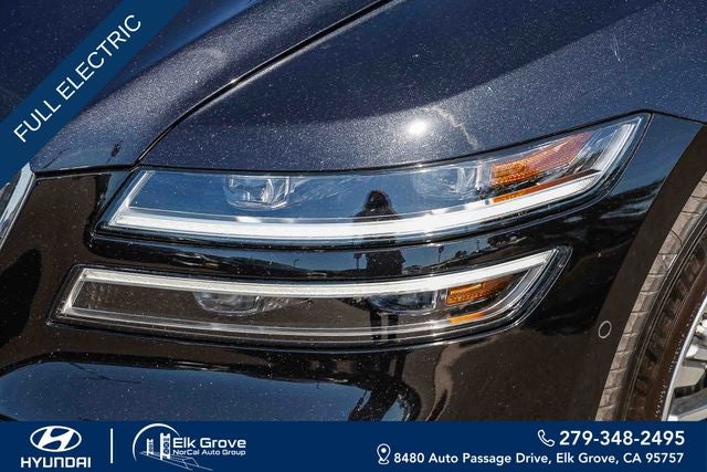 2023 Genesis Electrified G80 Base