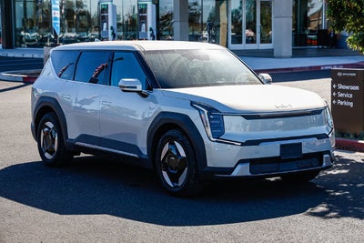 2024 Kia EV9 Light Long Range