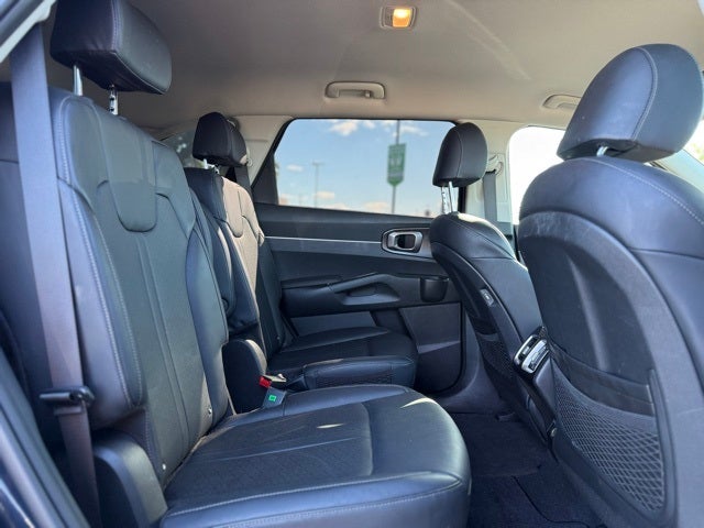 2022 Kia Sorento Hybrid S