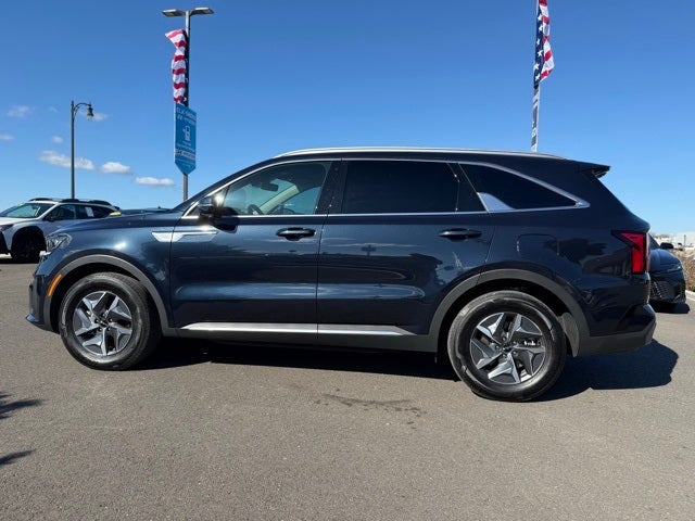 2022 Kia Sorento Hybrid S