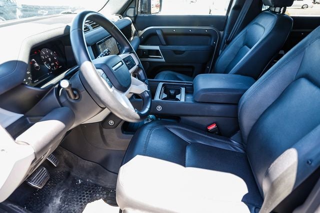 2023 Land Rover Defender 110 SE