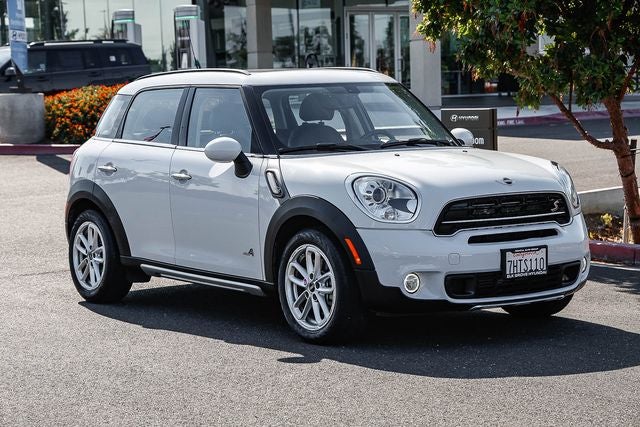 2015 MINI Cooper S Countryman Base