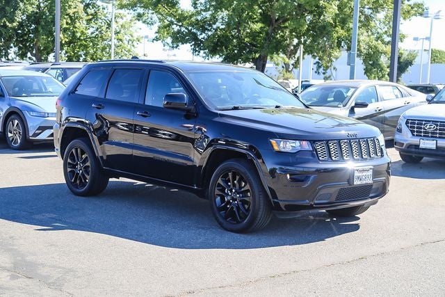 2020 Jeep Grand Cherokee Altitude