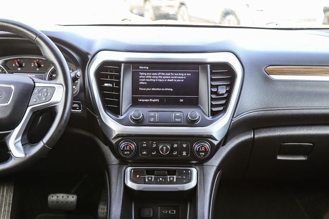 2020 GMC Acadia SLE