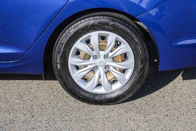 2020 Hyundai Accent SE