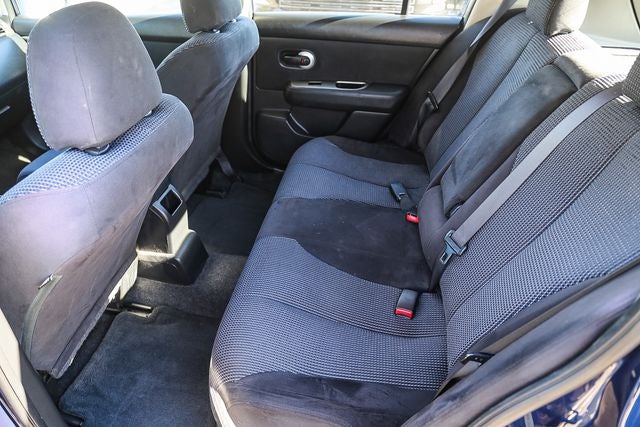 2012 Nissan Versa 1.8 SL