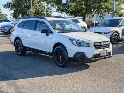 2018 Subaru Outback 2.5i