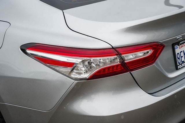 2018 Toyota Camry Hybrid XLE