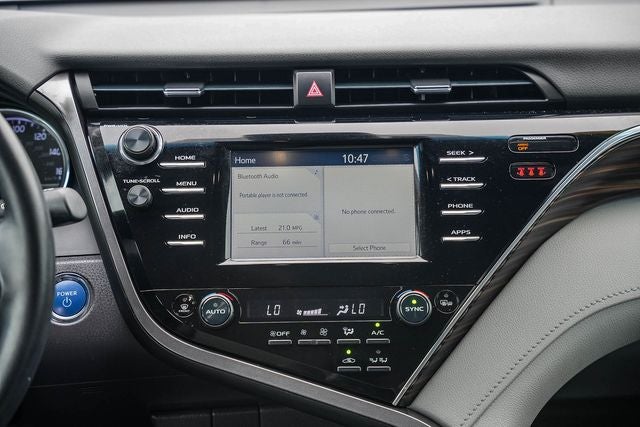 2018 Toyota Camry Hybrid XLE