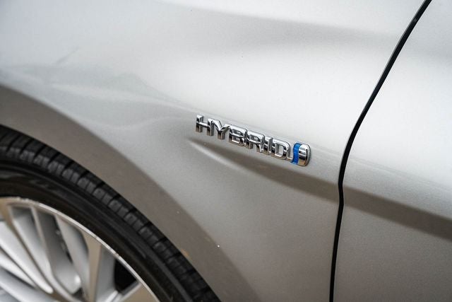 2018 Toyota Camry Hybrid XLE