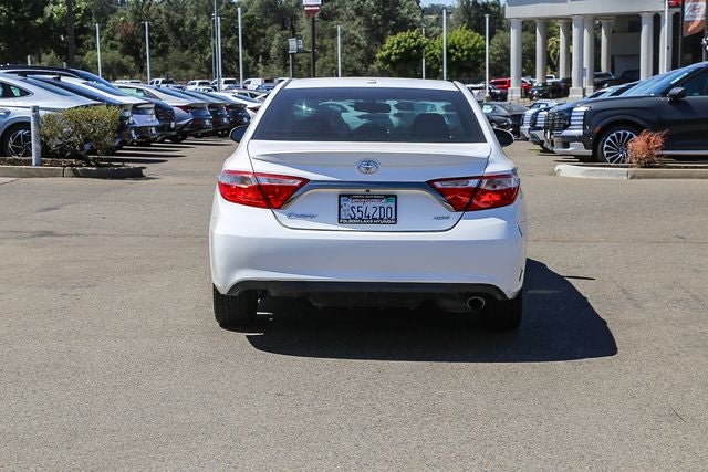 2015 Toyota Camry XSE