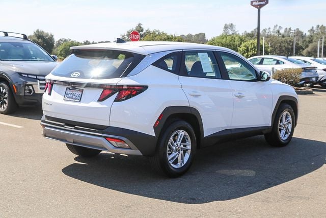 2025 Hyundai Tucson SE