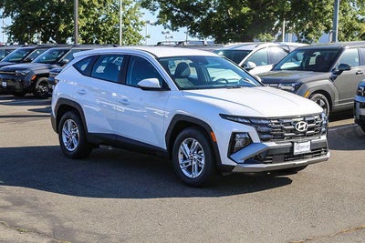 2026 Hyundai Tucson SE FWD