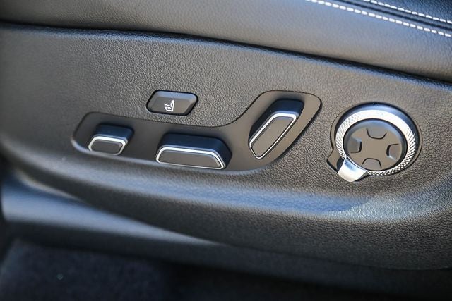 2023 Genesis Electrified GV70 Advanced