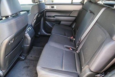 2026 Hyundai Santa Fe SE FWD