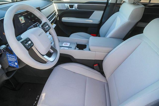 2026 Hyundai Santa Fe SE FWD