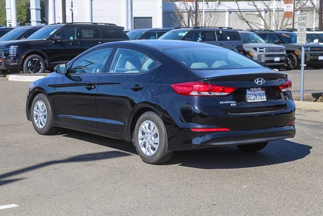 2018 Hyundai Elantra SE