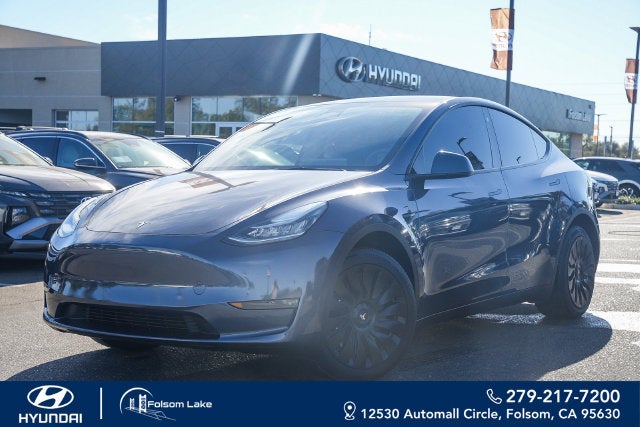 2023 Tesla Model Y Long Range