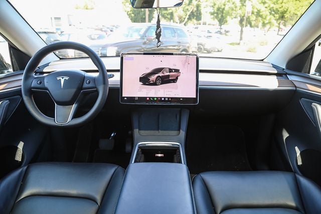2024 Tesla Model Y Long Range