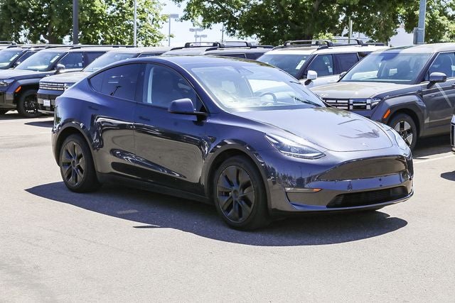 2024 Tesla Model Y Long Range