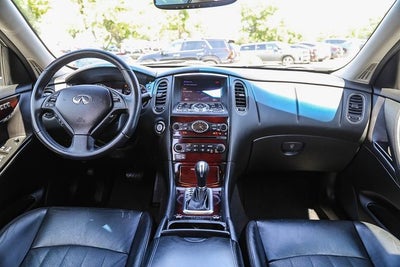 2017 INFINITI QX50 Base