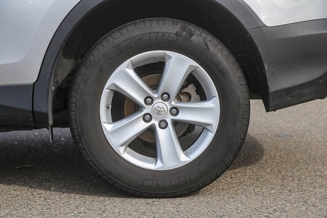 2014 Toyota RAV4 LE
