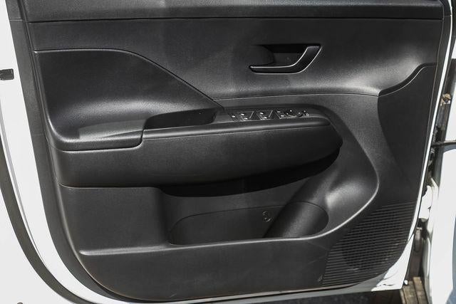 2025 Hyundai Kona SEL FWD