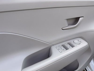 2024 Hyundai Kona Electric SEL