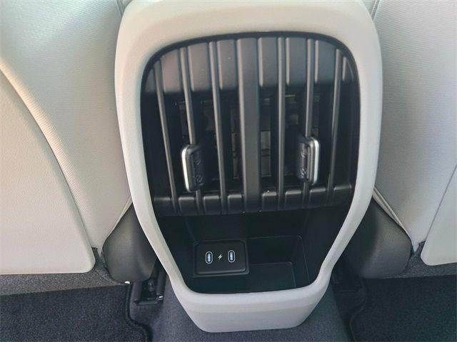 2024 Hyundai Kona SEL FWD