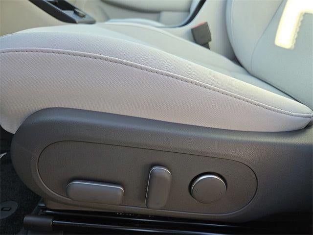 2024 Hyundai Kona SEL FWD