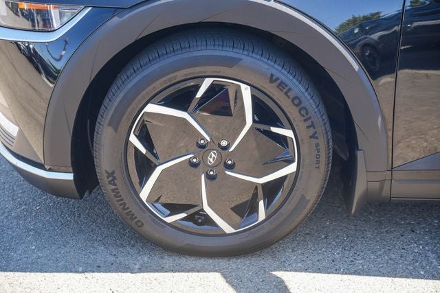 2023 Hyundai IONIQ 5 SE Standard Range
