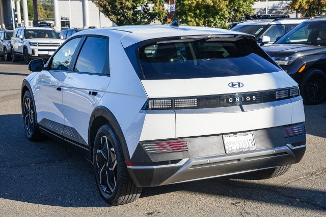2024 Hyundai IONIQ 5 SEL