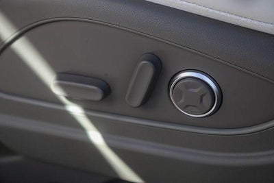 2026 Hyundai Palisade Hybrid SEL Premium 8P