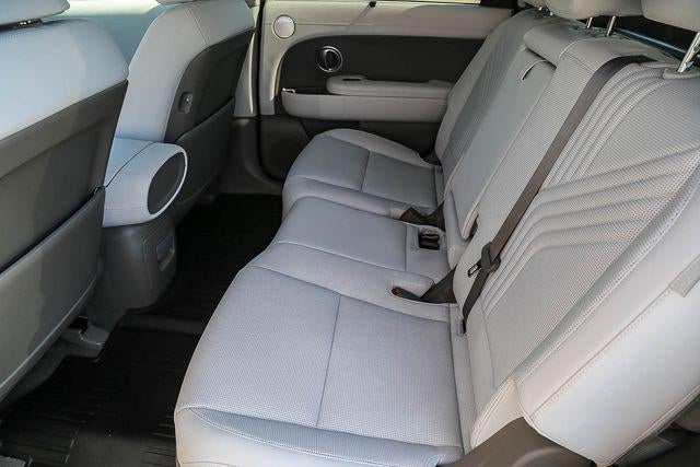 2026 Hyundai Palisade Hybrid SEL Premium 8P