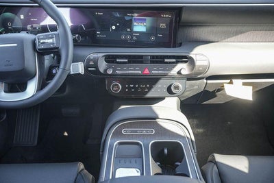 2027 Hyundai Palisade Hybrid Limited 8P