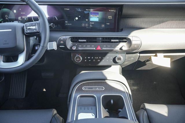 2027 Hyundai Palisade Hybrid Limited 8P
