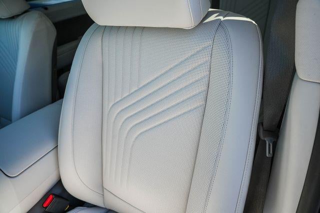 2027 Hyundai Palisade Hybrid SEL 8P