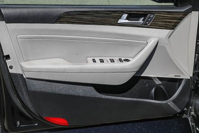 2016 Hyundai Sonata Plug-In Hybrid Limited