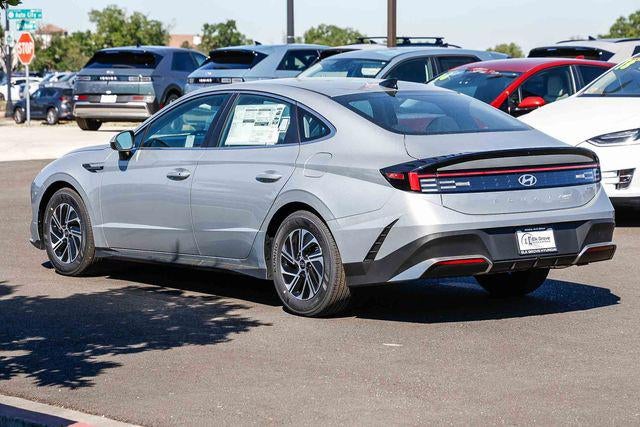 2026 Hyundai Sonata Hybrid Blue