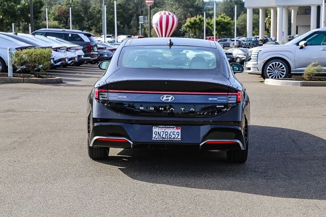 2024 Hyundai Sonata Hybrid Limited