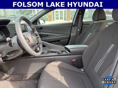 2025 Hyundai Elantra SEL Sport