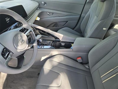 2025 Hyundai Elantra Hybrid SEL Sport