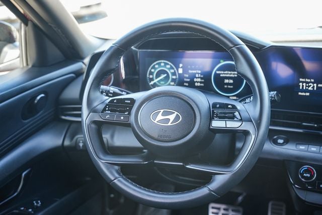 2025 Hyundai Elantra Hybrid SEL Sport