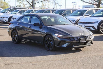 2026 Hyundai Elantra SEL Sport Premium